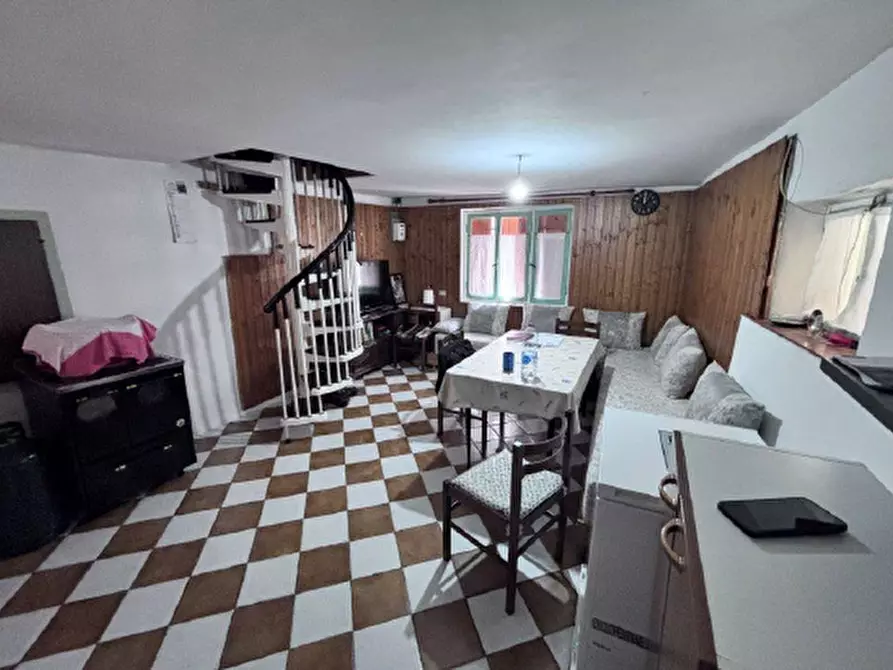 Immagine 4 di Appartamento in vendita  in Via Maestra, 41 a Revine Lago