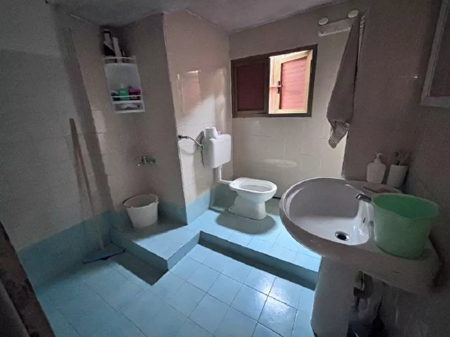 Immagine 9 di Appartamento in vendita  in Via Maestra, 41 a Revine Lago