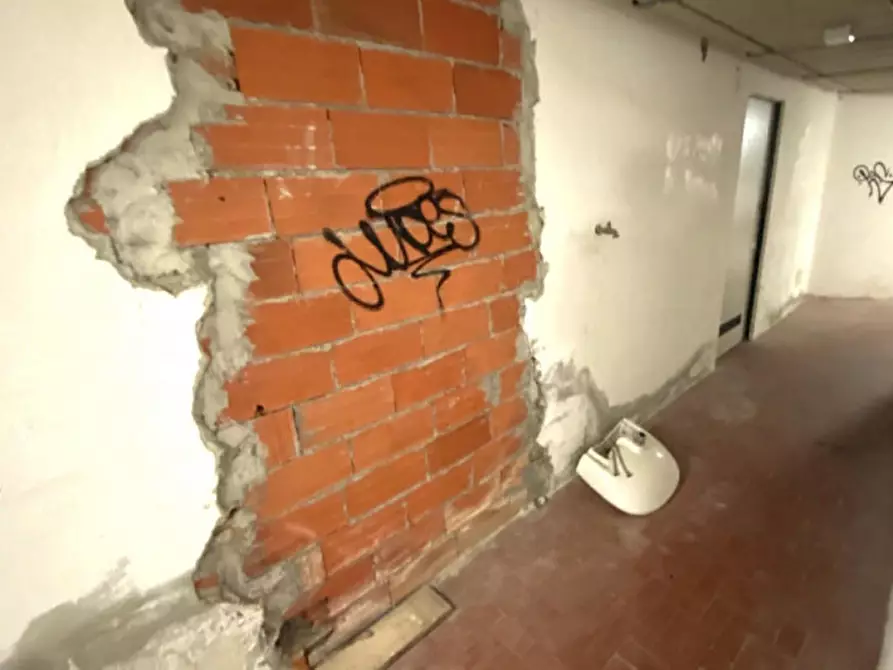 Immagine 7 di Magazzino in vendita  in Viale Orecchioni, 07021 Arzachena SS, Italia a Arzachena