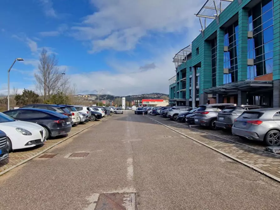 Immagine 17 di Attività commerciale in vendita  in V. Giovanni Battista Pontani, 19, 06128 Perugia PG, Italia a Perugia