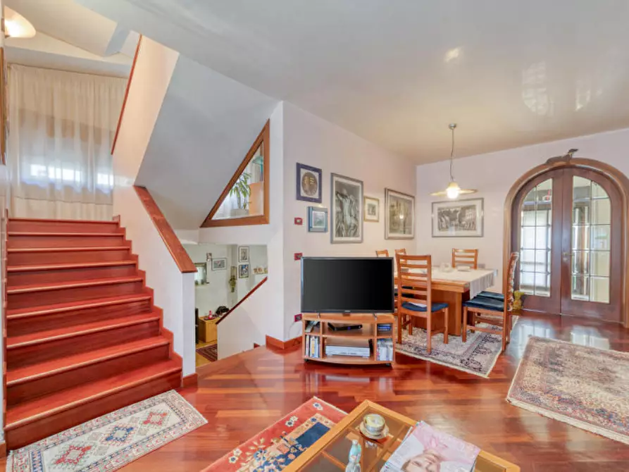 Immagine 2 di Villa in vendita  in Via Sebastiano Giacomelli a Padova