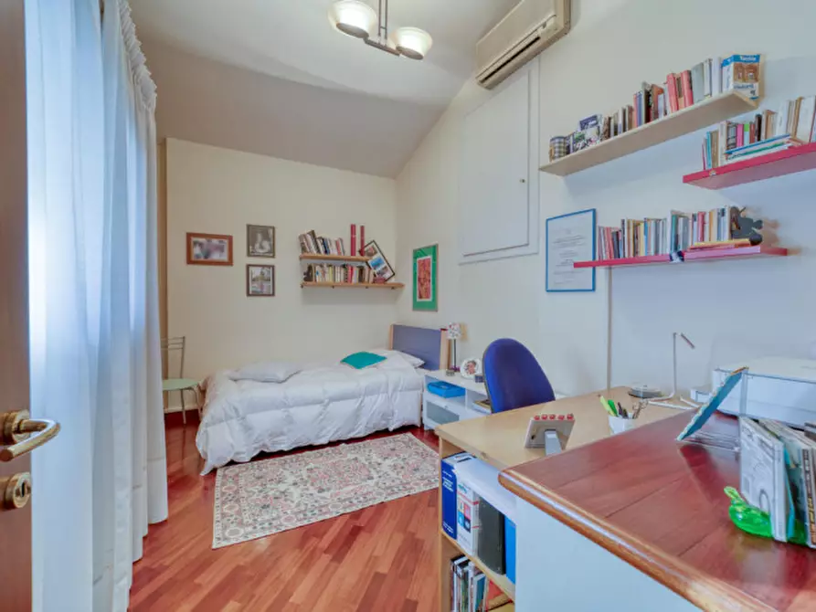 Immagine 21 di Villa in vendita  in Via Sebastiano Giacomelli a Padova