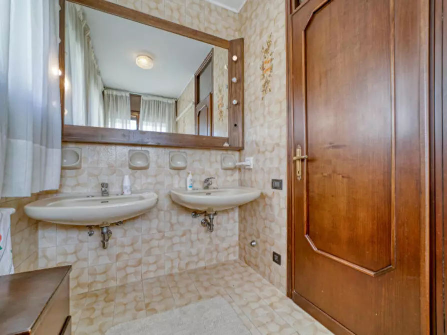 Immagine 29 di Villa in vendita  in Via Sebastiano Giacomelli a Padova