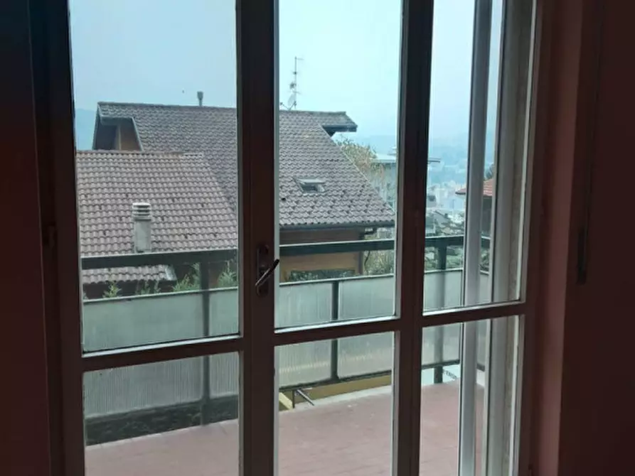 Immagine 3 di Appartamento in vendita  in Via San Giacomo 10 a Como