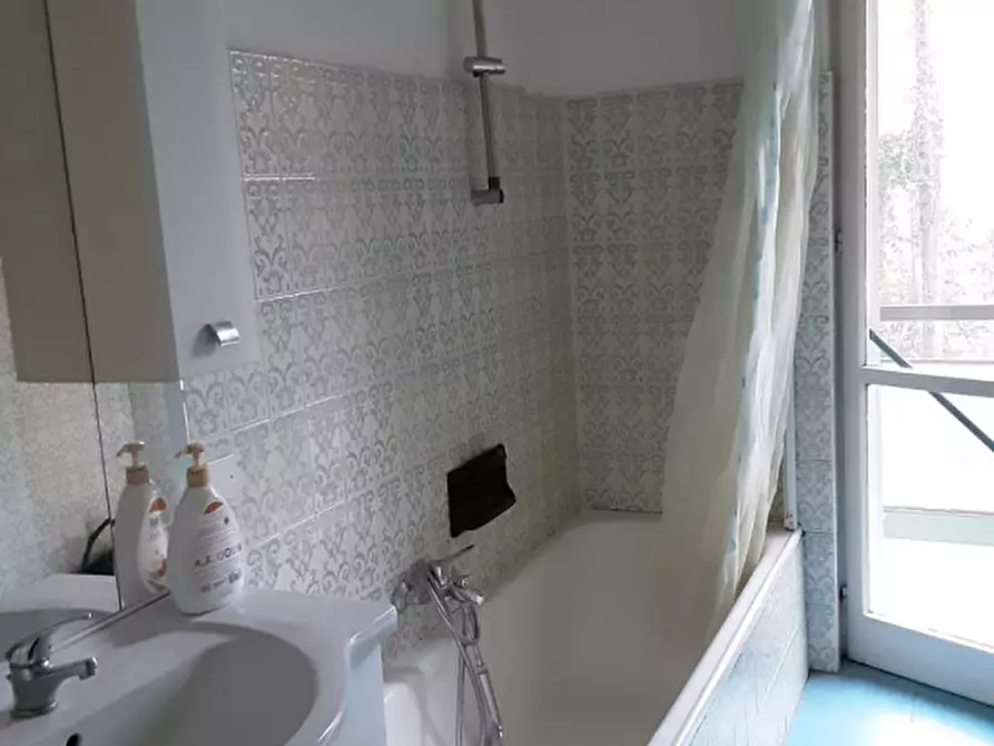 Immagine 9 di Appartamento in vendita  in Via San Giacomo 10 a Como