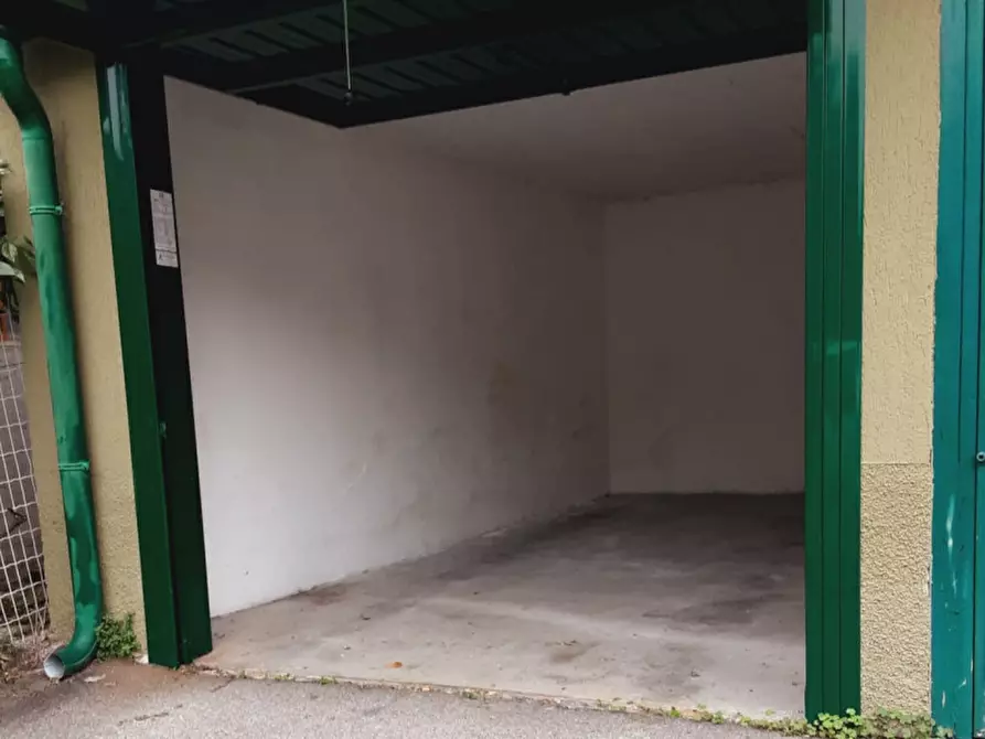 Immagine 16 di Appartamento in vendita  in Via San Giacomo 10 a Como