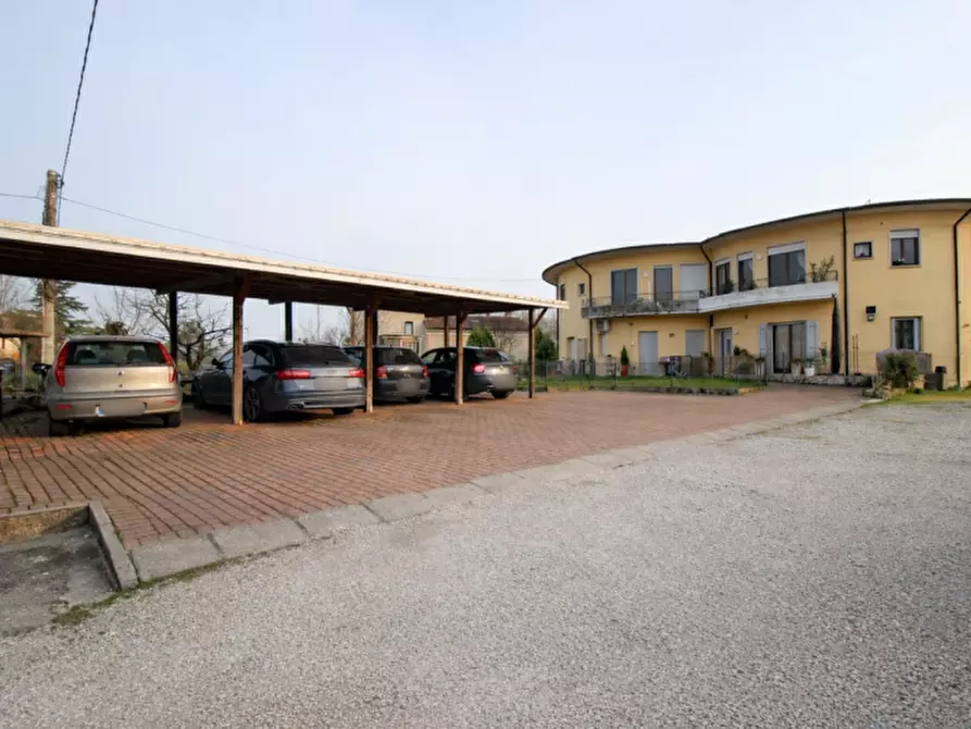 Immagine 21 di Appartamento in vendita  in Via Fornaci, 3 a Caldogno