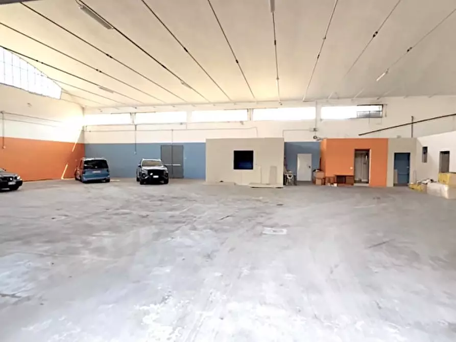 Immagine 1 di Capannone industriale in affitto  in via del salice a Santarcangelo Di Romagna