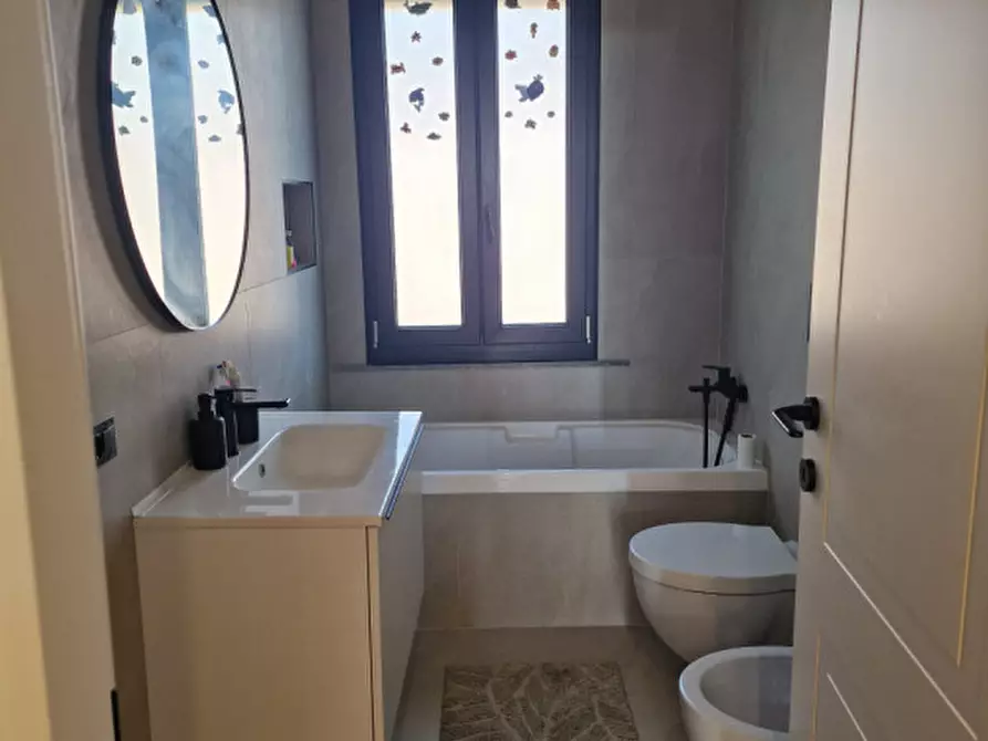 Immagine 11 di Appartamento in vendita  a Sinalunga