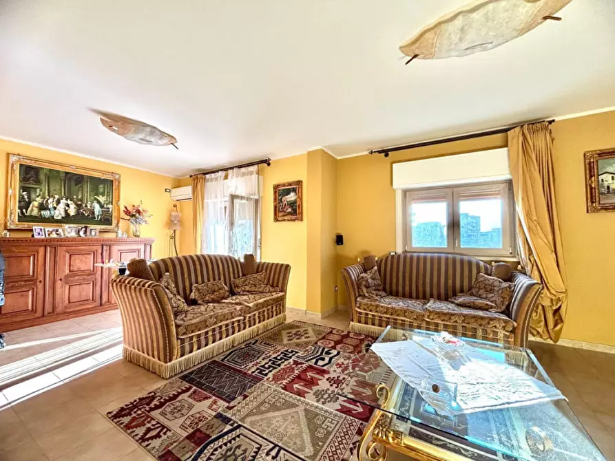 Immagine 5 di Appartamento in vendita  in Via OS 6 a Palermo