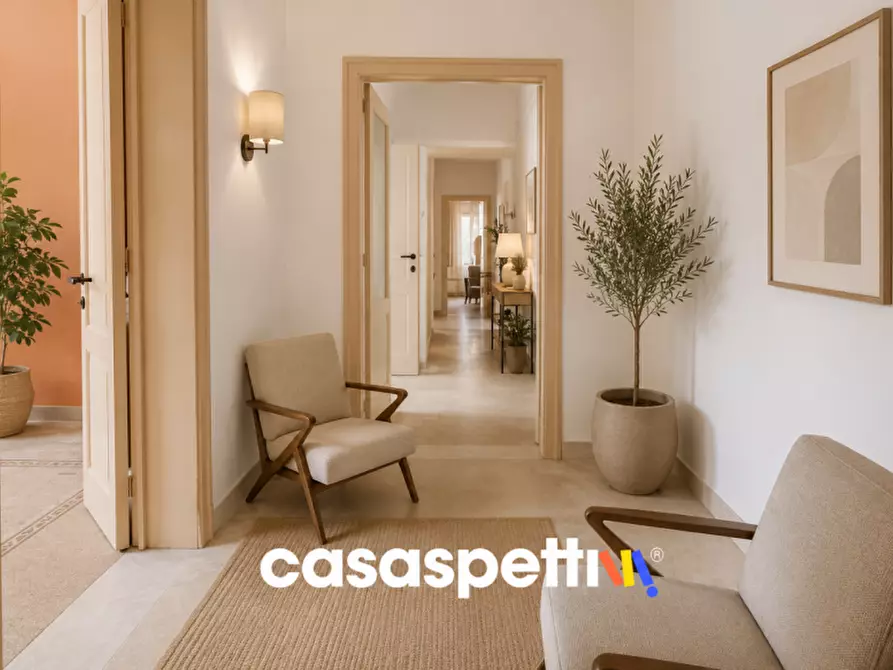 Immagine 3 di Appartamento in vendita  in Via Cesare Battisti a Reggio Di Calabria