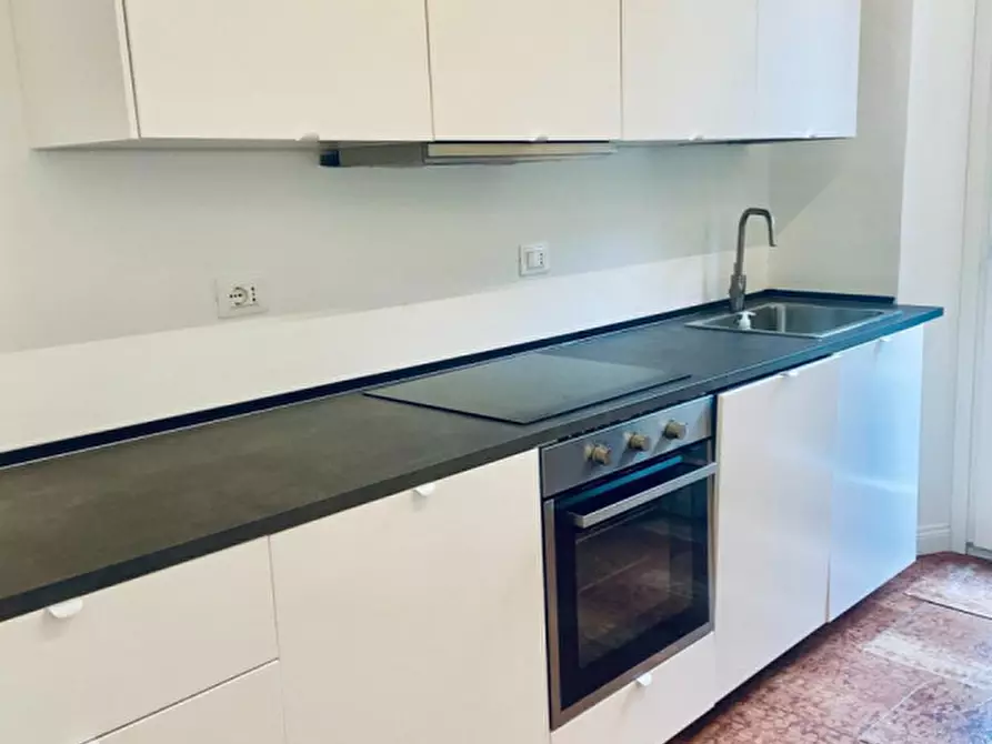 Immagine 12 di Appartamento in affitto  in Via Zara a Ancona