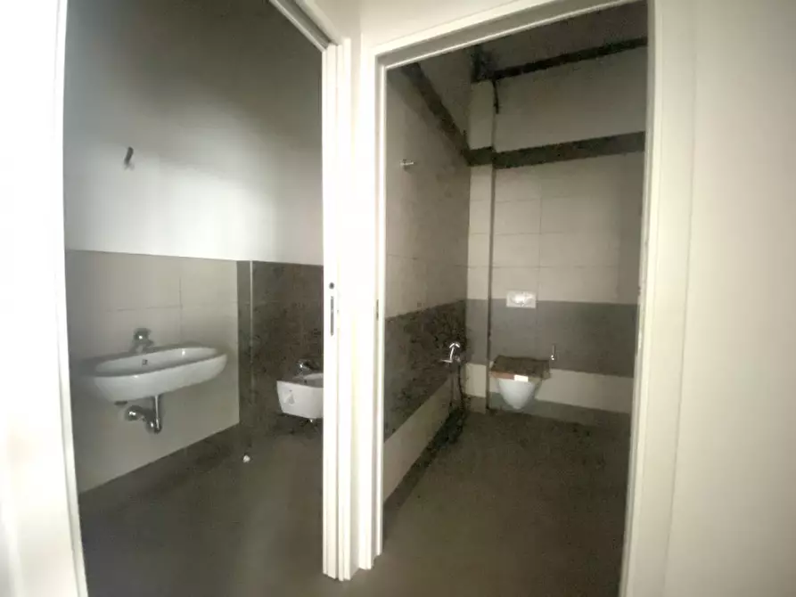 Immagine 7 di Ufficio in affitto  in Viale Giovanni Bovio a Cesena