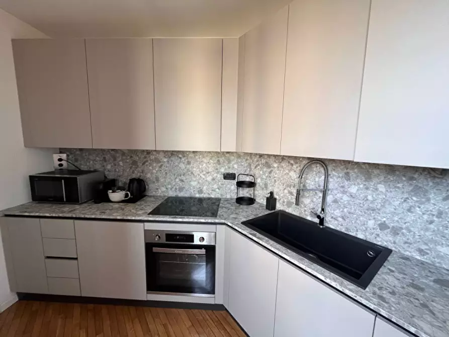 Immagine 5 di Appartamento in vendita  in Piazza Villapizzone 1 a Milano