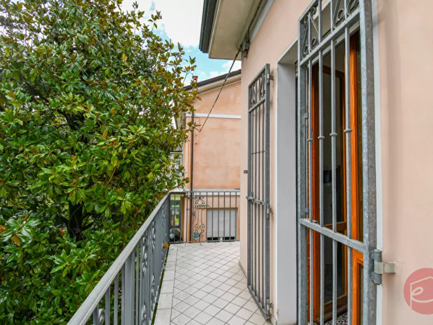 Immagine 22 di Villa in vendita  a Cesena