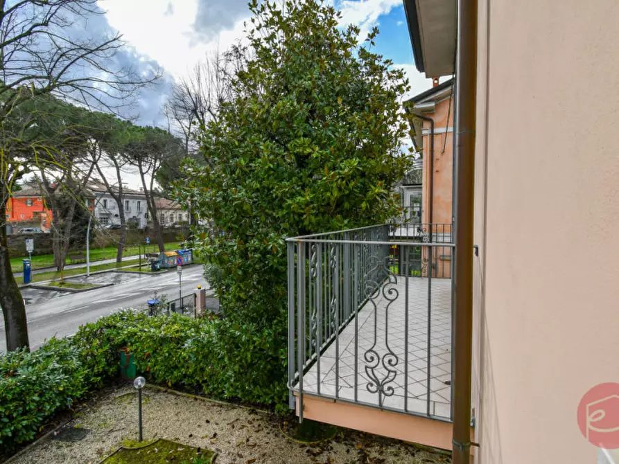Immagine 26 di Villa in vendita  a Cesena