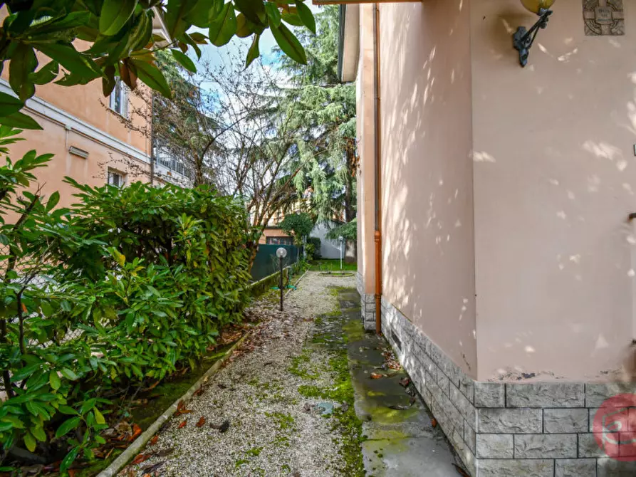 Immagine 32 di Villa in vendita  a Cesena