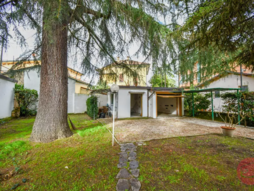 Immagine 40 di Villa in vendita  a Cesena