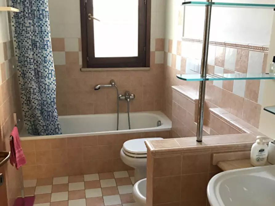 Immagine 6 di Appartamento in vendita  in Viale Gramsci a Cesena