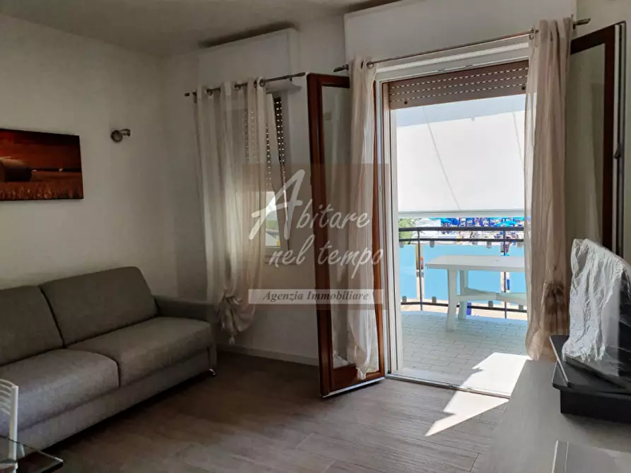 Immagine 2 di Appartamento in vendita  in Via Levantina TERZO ACCESSO AL MARE a Jesolo
