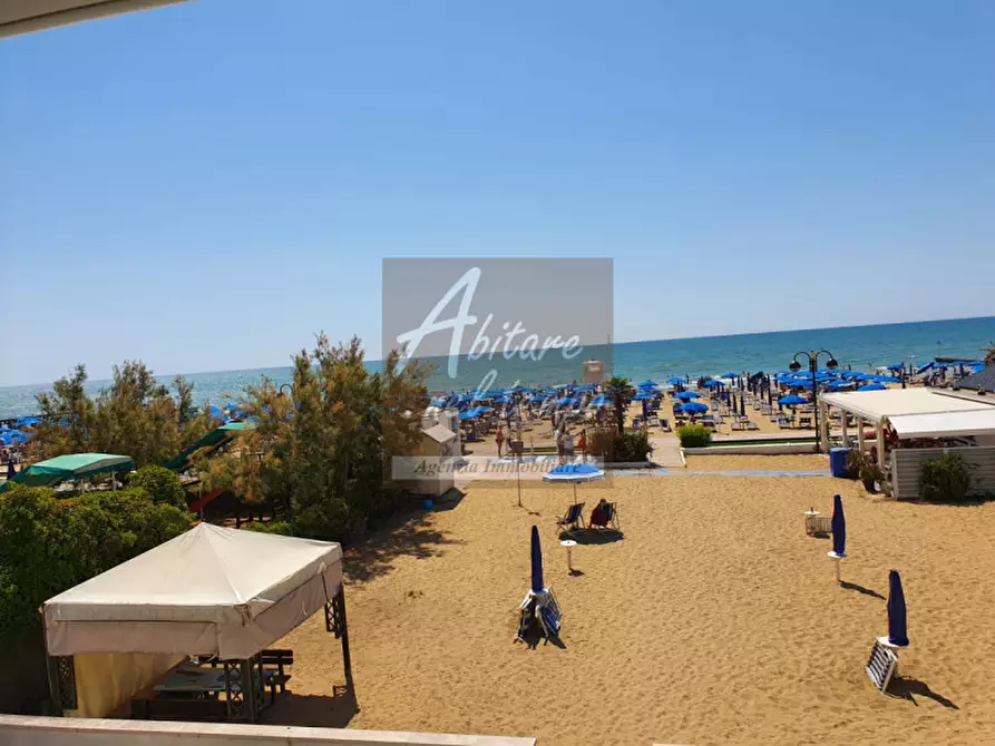 Immagine 6 di Appartamento in vendita  in Via Levantina TERZO ACCESSO AL MARE a Jesolo