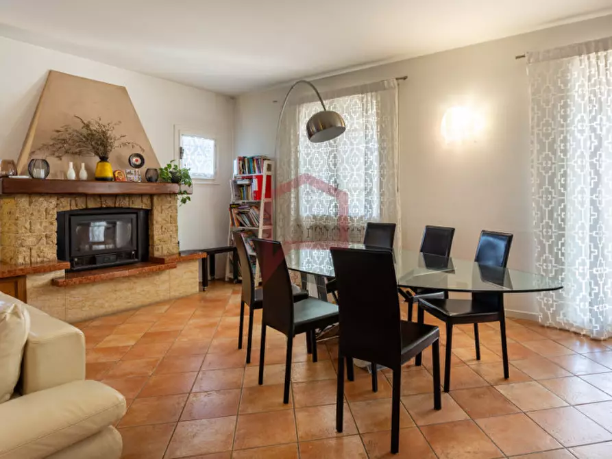 Immagine 1 di Casa bifamiliare in vendita  in Colmello a Marcon