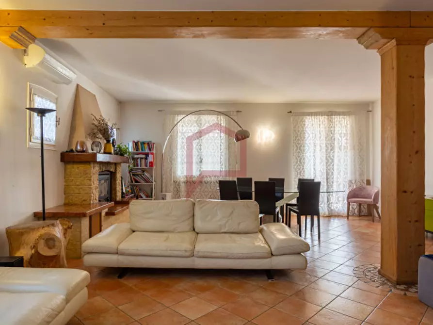 Immagine 3 di Casa bifamiliare in vendita  in Colmello a Marcon