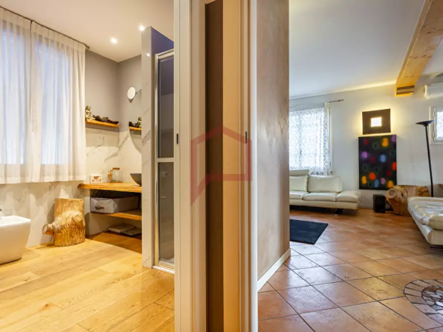 Immagine 11 di Casa bifamiliare in vendita  in Colmello a Marcon