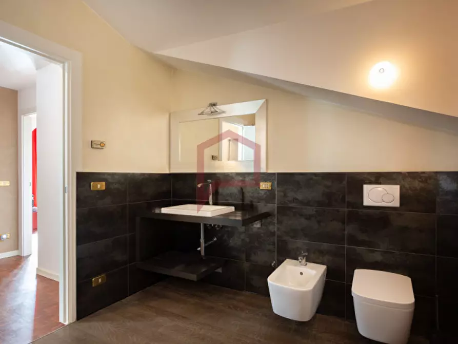 Immagine 21 di Casa bifamiliare in vendita  in Colmello a Marcon