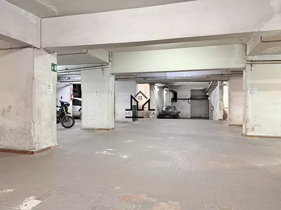 Immagine 51 di Ufficio in affitto  in Via Mariano Stabile 160 a Palermo