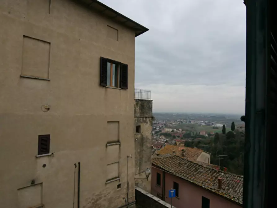 Immagine 13 di Appartamento in vendita  a Sinalunga