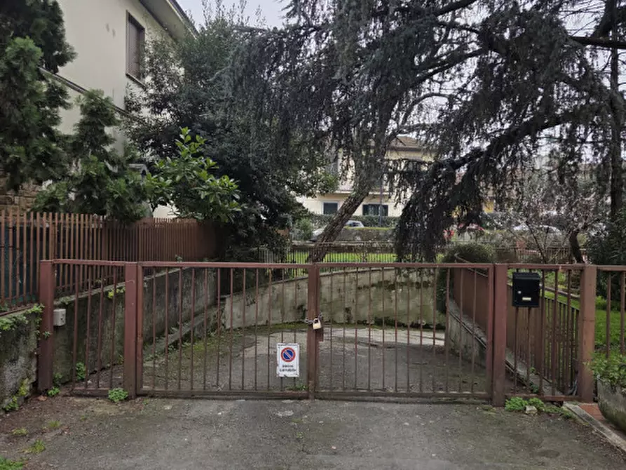 Immagine 8 di Magazzino in vendita  in Via Baccio da Montelupo 151 a Firenze