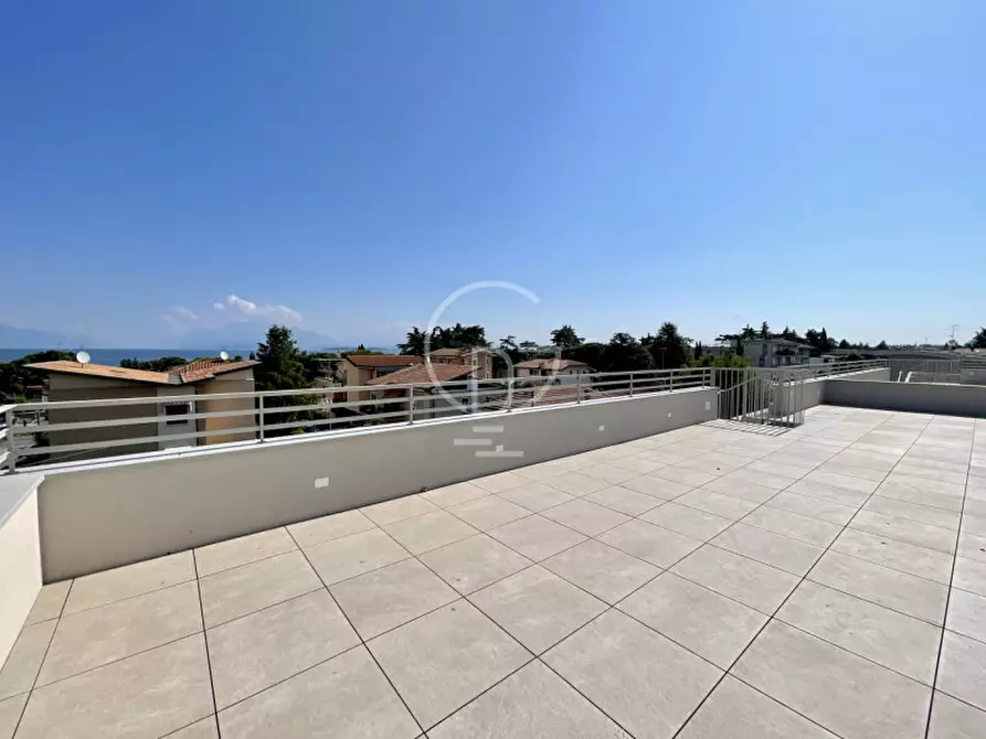 Immagine 6 di Appartamento in vendita  in via tomaso del Molin a Desenzano Del Garda