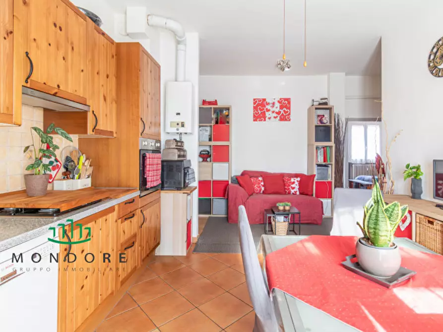 Immagine 5 di Appartamento in vendita  in via degli ortolani a Bologna