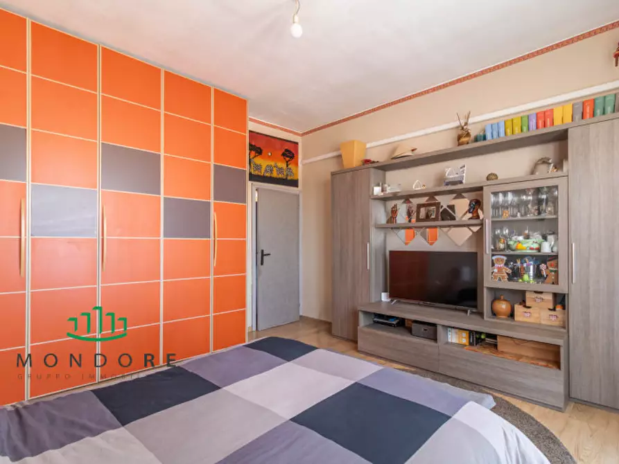 Immagine 14 di Appartamento in vendita  in via degli ortolani a Bologna