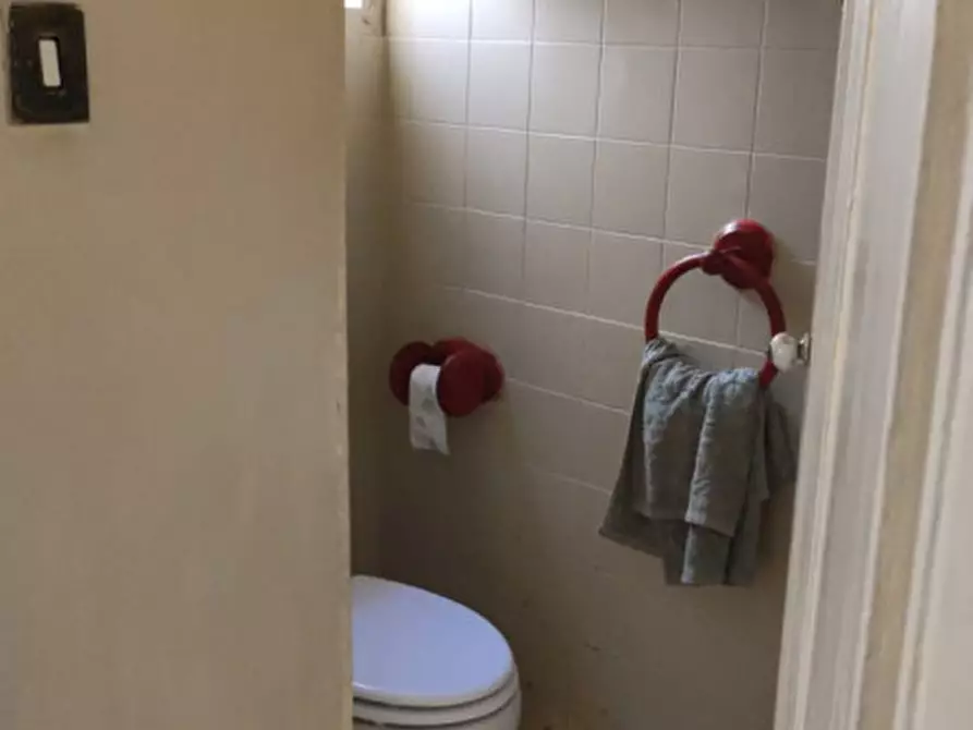 Immagine 12 di Casa indipendente in vendita  in Piazza Franchina a Montecorvino Pugliano