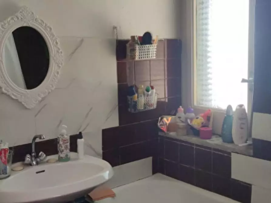 Immagine 13 di Casa indipendente in vendita  in Piazza Franchina a Montecorvino Pugliano
