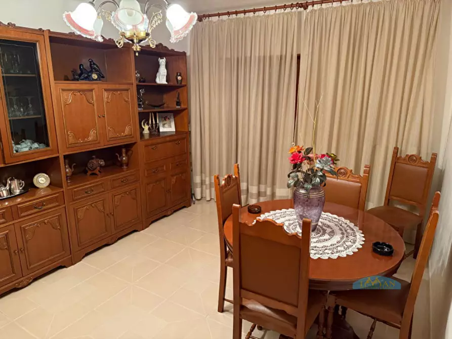 Immagine 1 di Appartamento in vendita  in Via Piersanti Mattarella a Ceglie Messapico