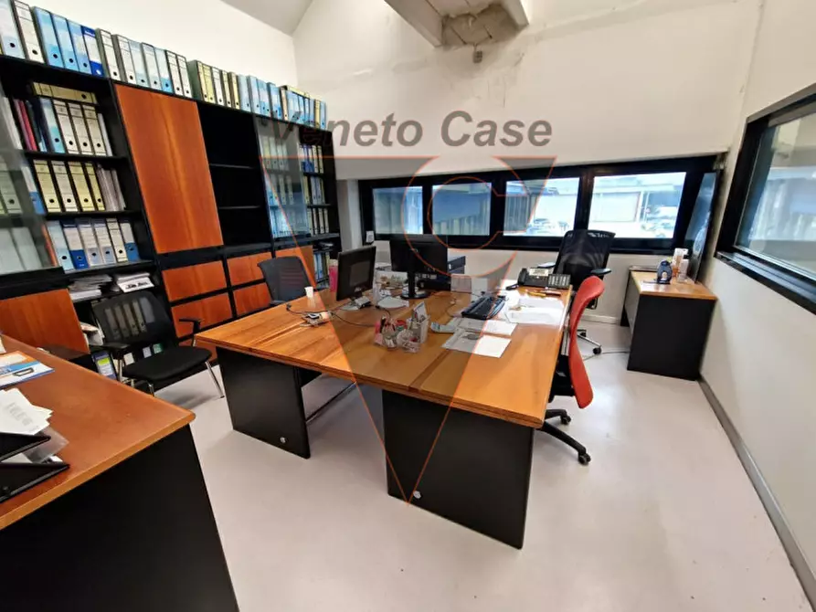 Immagine 17 di Capannone industriale in vendita  in Via Messico a Padova