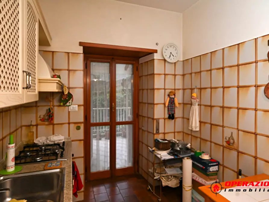 Immagine 14 di Appartamento in vendita  in Via Giuseppe Taverna a Roma