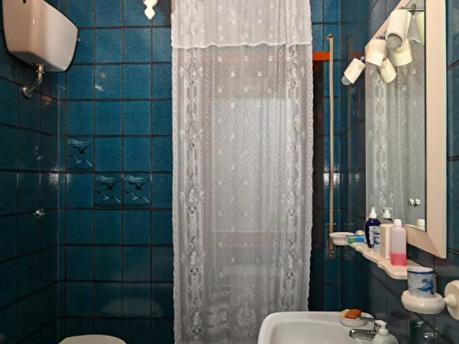 Immagine 29 di Appartamento in vendita  in Via Giuseppe Taverna a Roma