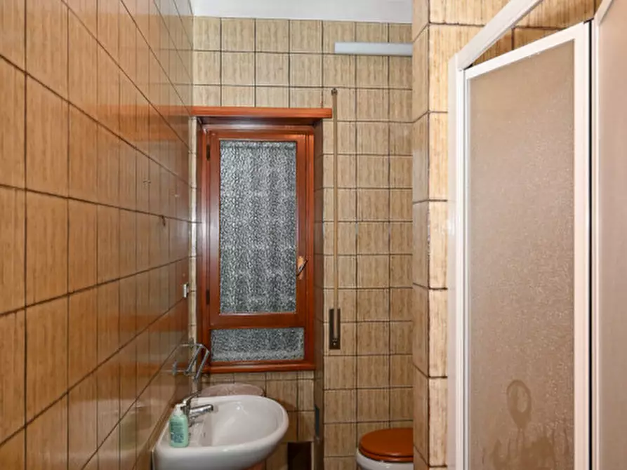 Immagine 33 di Appartamento in vendita  in Via Giuseppe Taverna a Roma