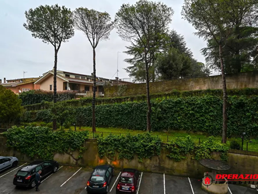 Immagine 39 di Appartamento in vendita  in Via Giuseppe Taverna a Roma