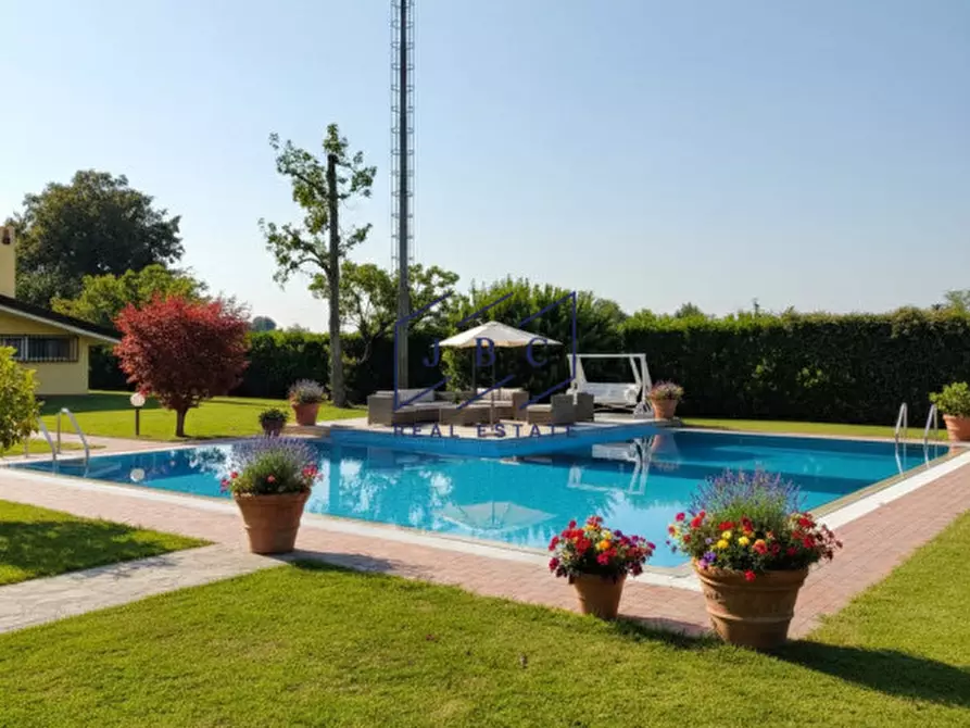 Immagine 28 di Villa in vendita  in Via Dosa di Sotto a Chiarano