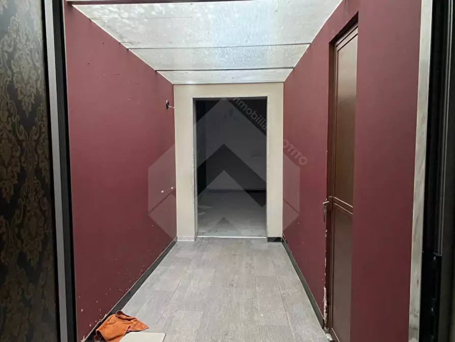 Immagine 8 di Negozio in affitto  in Via Giuseppe Verdi, 57 a Andria