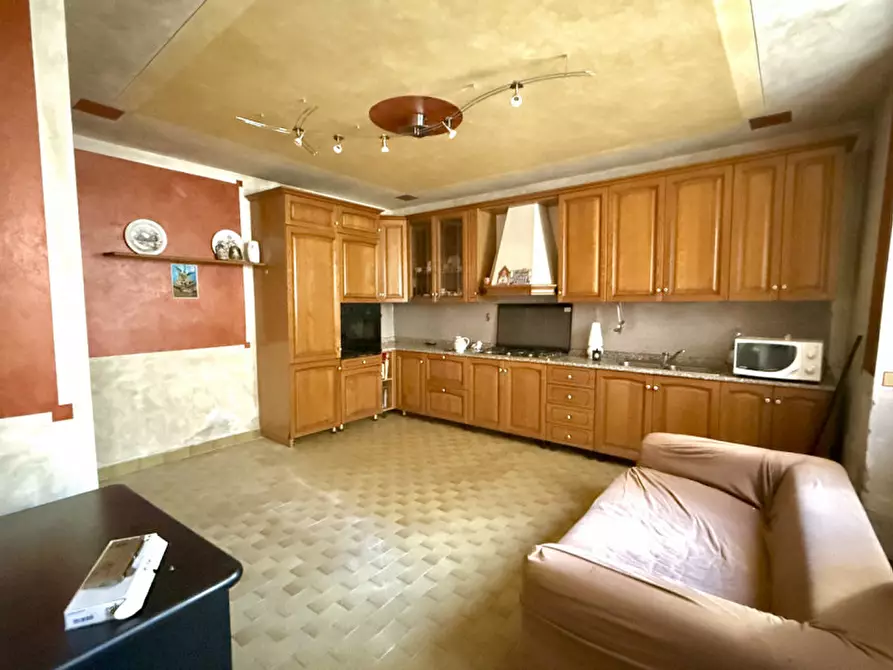 Immagine 7 di Casa indipendente in vendita  in Via Repubblica a Lonato del Garda