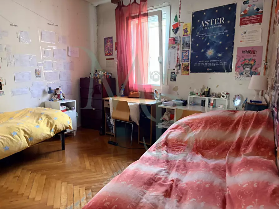 Immagine 23 di Palazzo in vendita  in Via San Pietro a Padova