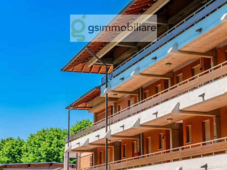 Immagine 11 di Palazzo in vendita  in VIALE ANDREIS 95 a Desenzano Del Garda