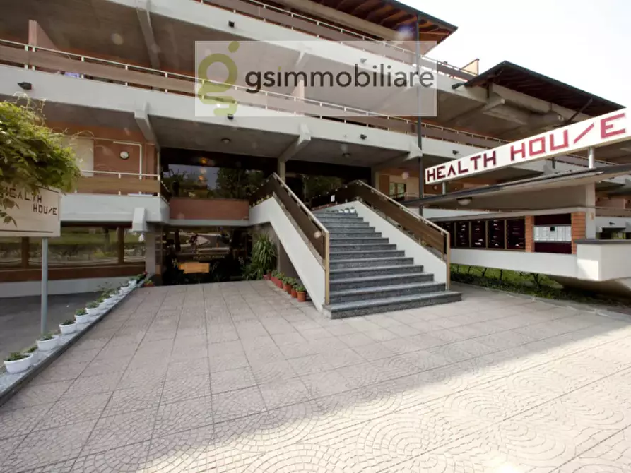 Immagine 14 di Palazzo in vendita  in VIALE ANDREIS 95 a Desenzano Del Garda