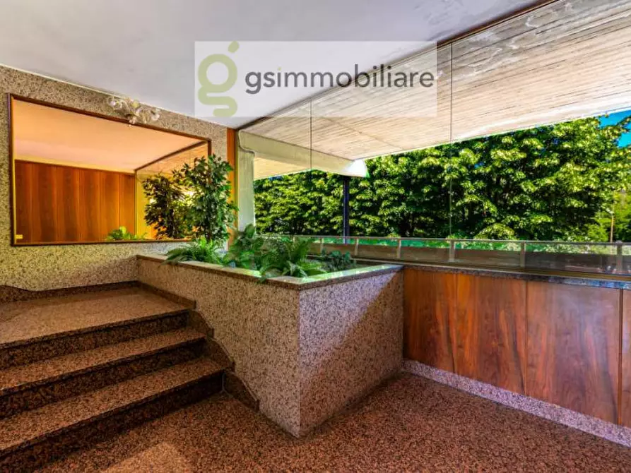 Immagine 21 di Palazzo in vendita  in VIALE ANDREIS 95 a Desenzano Del Garda